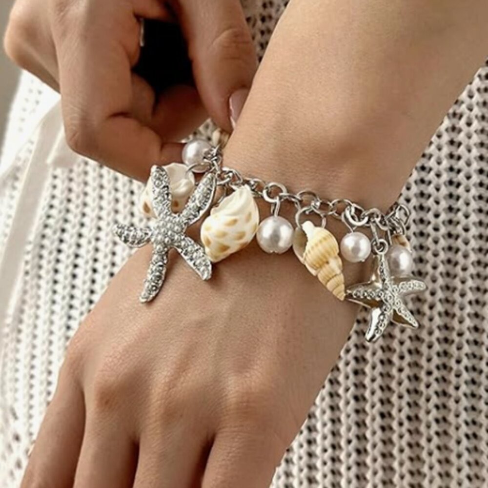Silver Starfish Charm Bracelet & Seashells Adjustable Beach